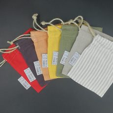 Pochette colorée de rangement